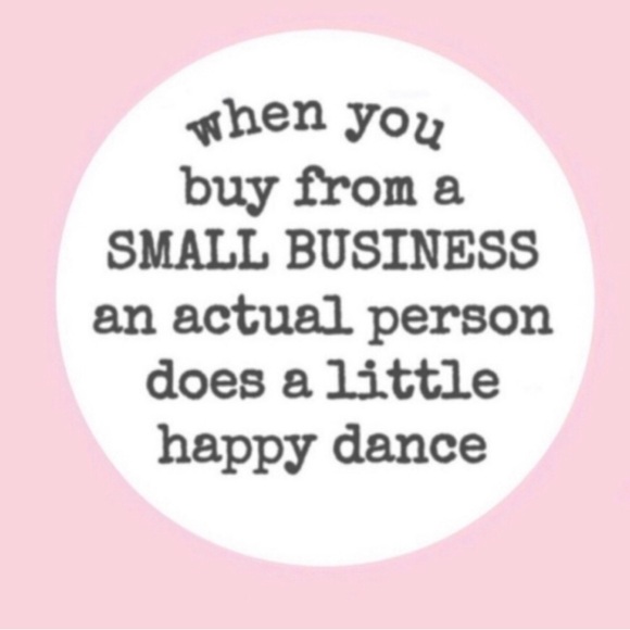 ❤️Meet your Posher, Pamela - Picture 3 of 5